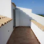 Ruhiges Haus, Meerblick